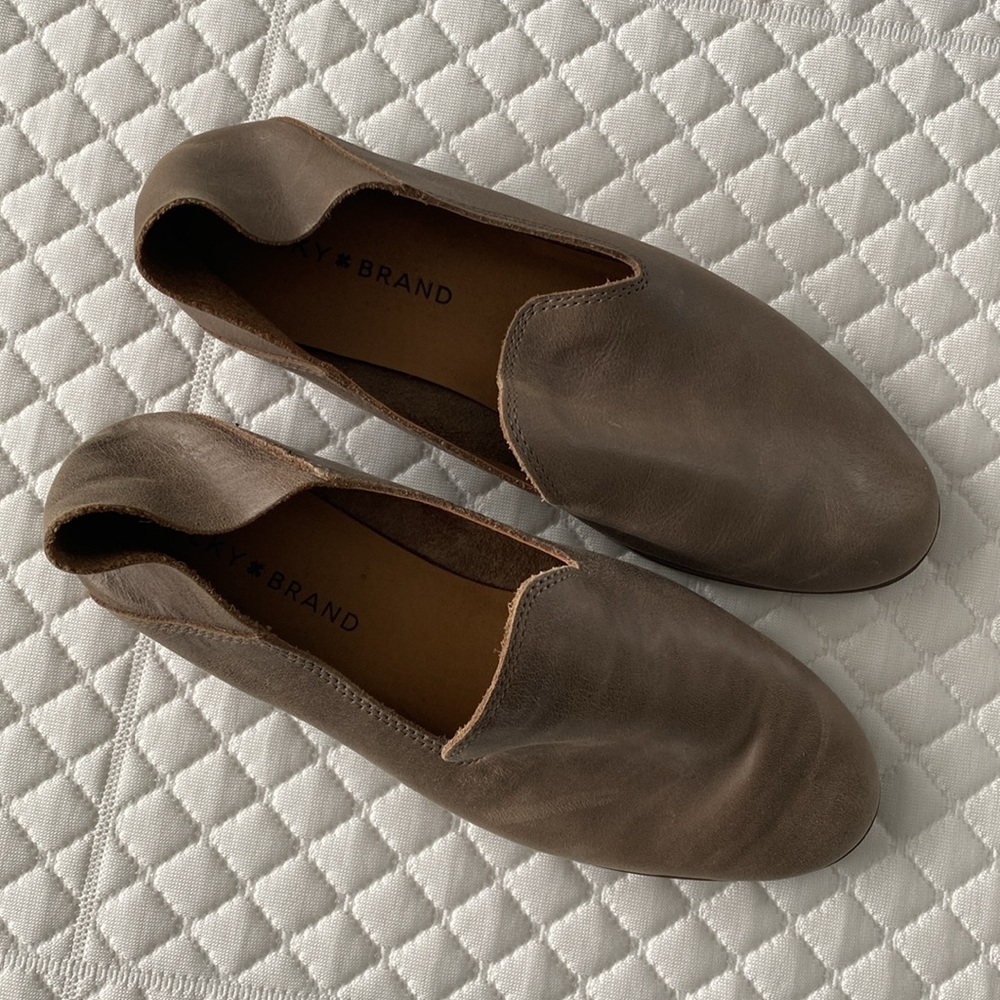 Lucky Brand Leather Flats - Picture 2 of 6